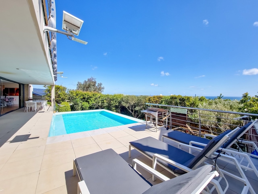 To Let 7 Bedroom Property for Rent in Camps Bay Western Cape